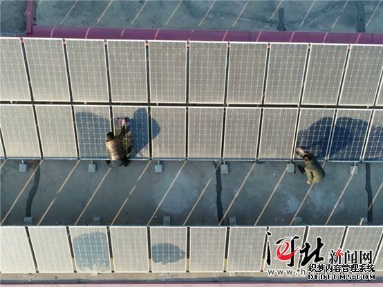 河北省全額收購2017年光伏扶貧項目所發(fā)電量 河北省全額收購2017年光伏扶貧項目所發(fā)電量